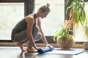 Yoga thuis of in de studio