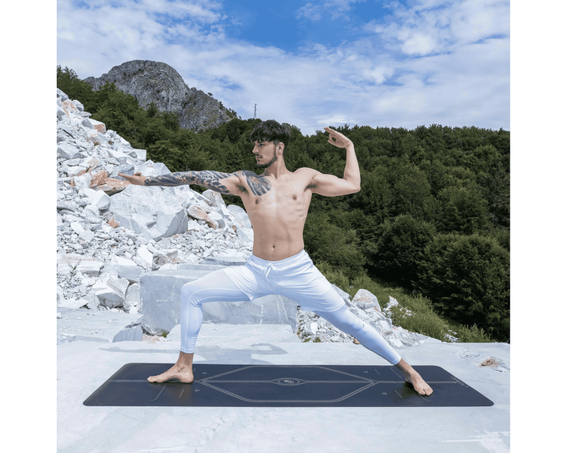 Liforme_Black_XL_Yoga_Mat_Lifestyle1